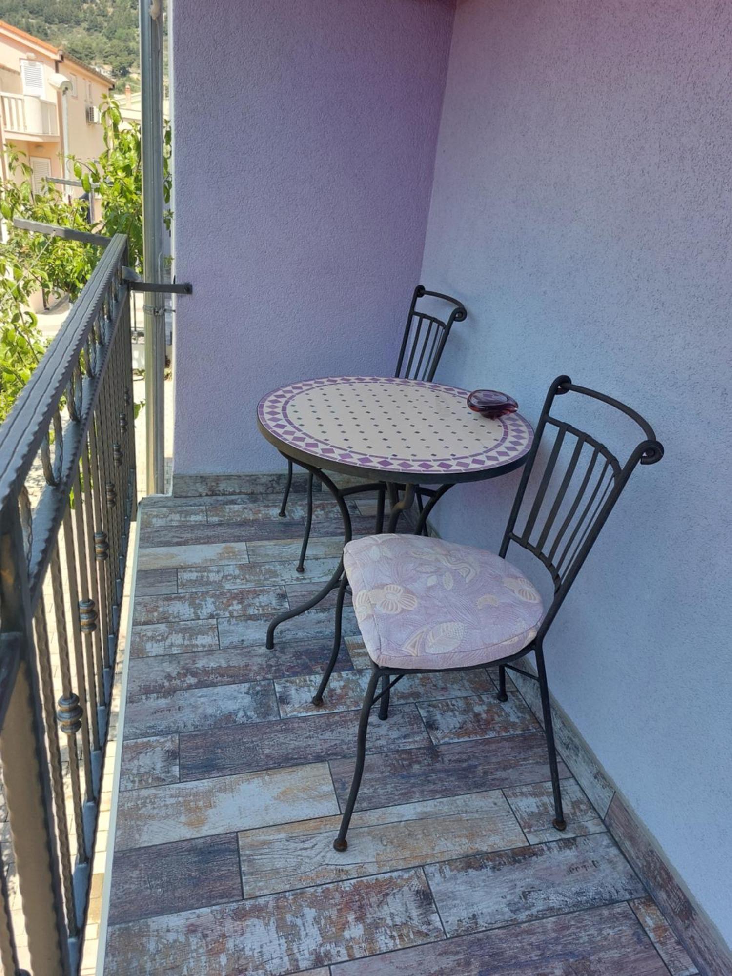 Apartments Villa Lilla 바스카보다 객실 사진