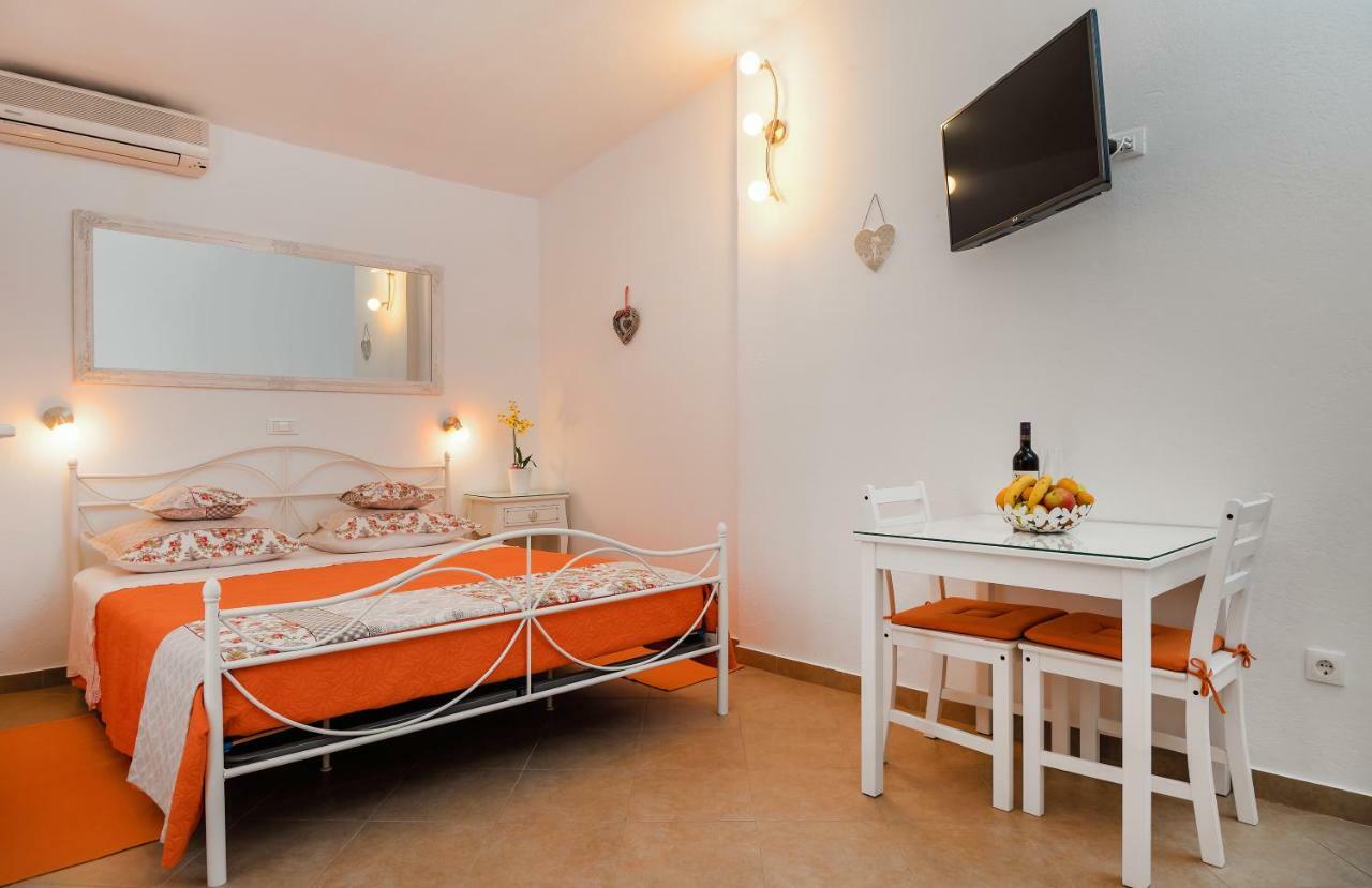 Apartments Villa Lilla 바스카보다 외부 사진
