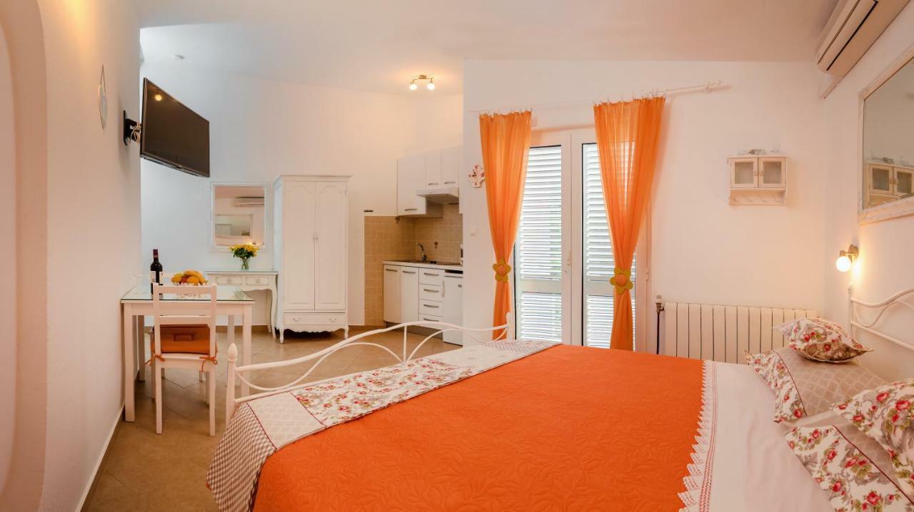 Apartments Villa Lilla 바스카보다 외부 사진